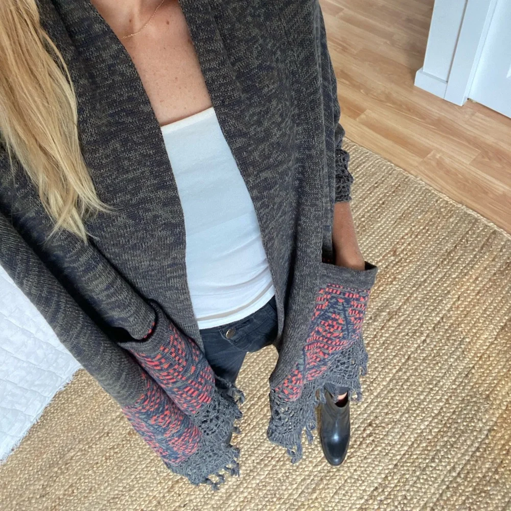 Anthropologie, Green Knitted Boho Shrug, Size S - Picture 3 of 8